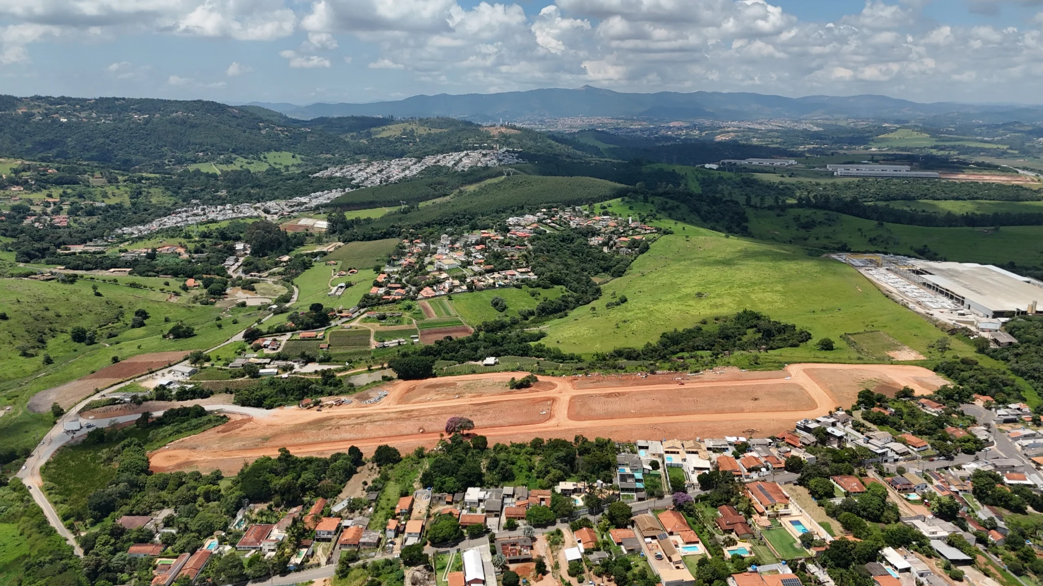 Residencial Évora - O novo charme de Atibaia