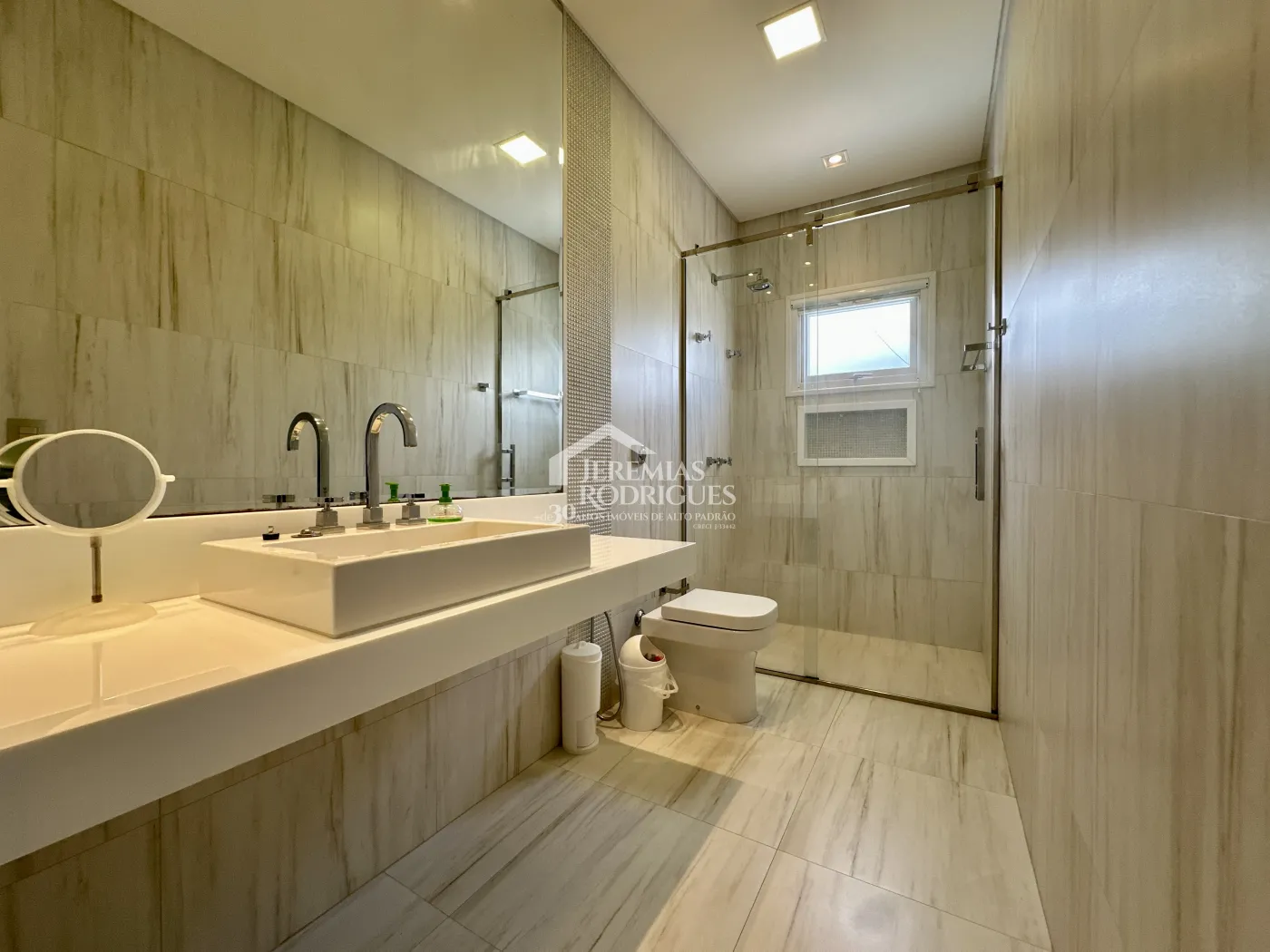 Casa com 4 dormitórios, 369 m² - Condomínio Terras de San Marco - Taubaté/SP.