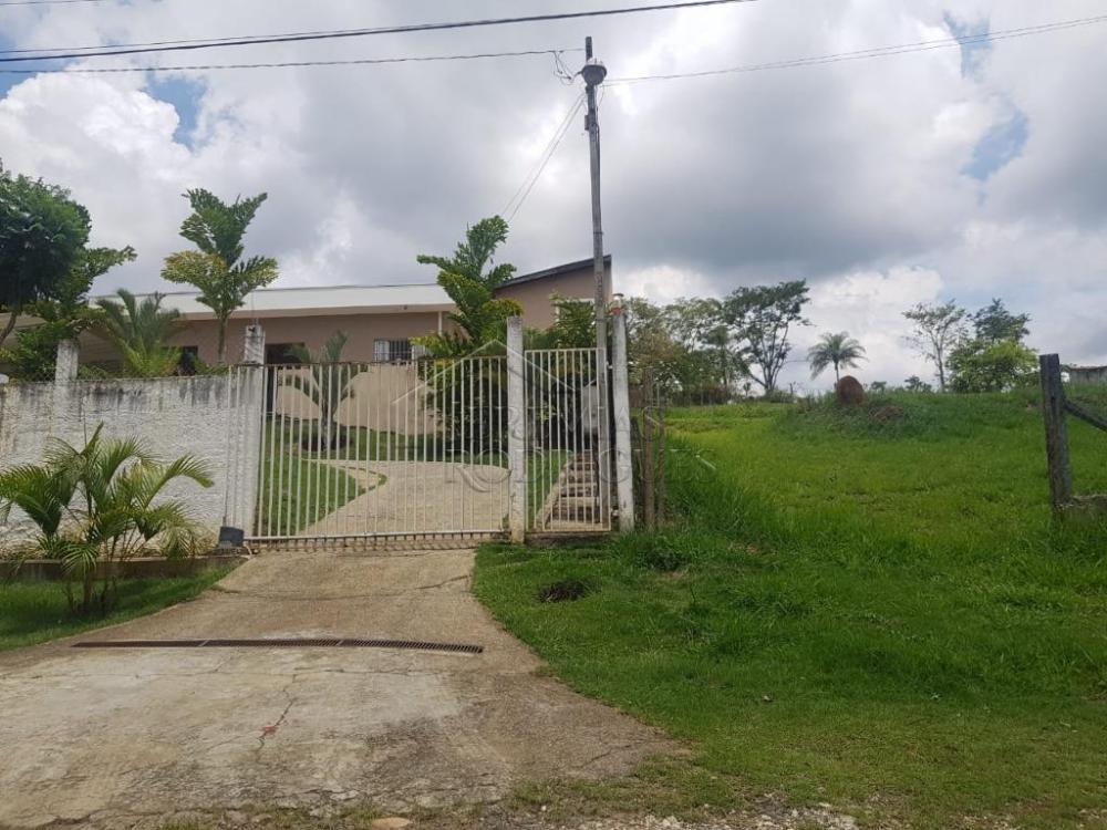 Casa à venda por R$ 850.000,00 - Pindamonhangaba/SP