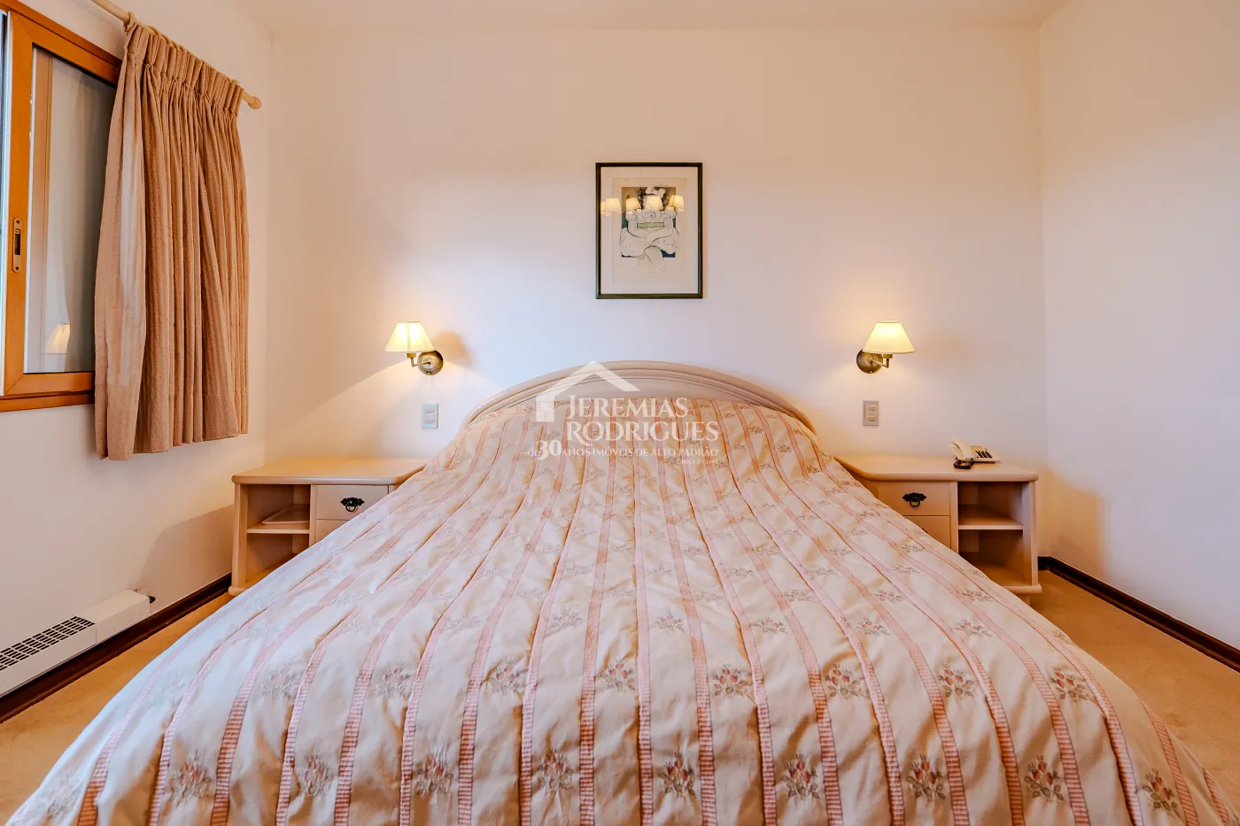 Casa com 4 suítes, 670 m² - Alto do Capivari - Campos do Jordão/SP.