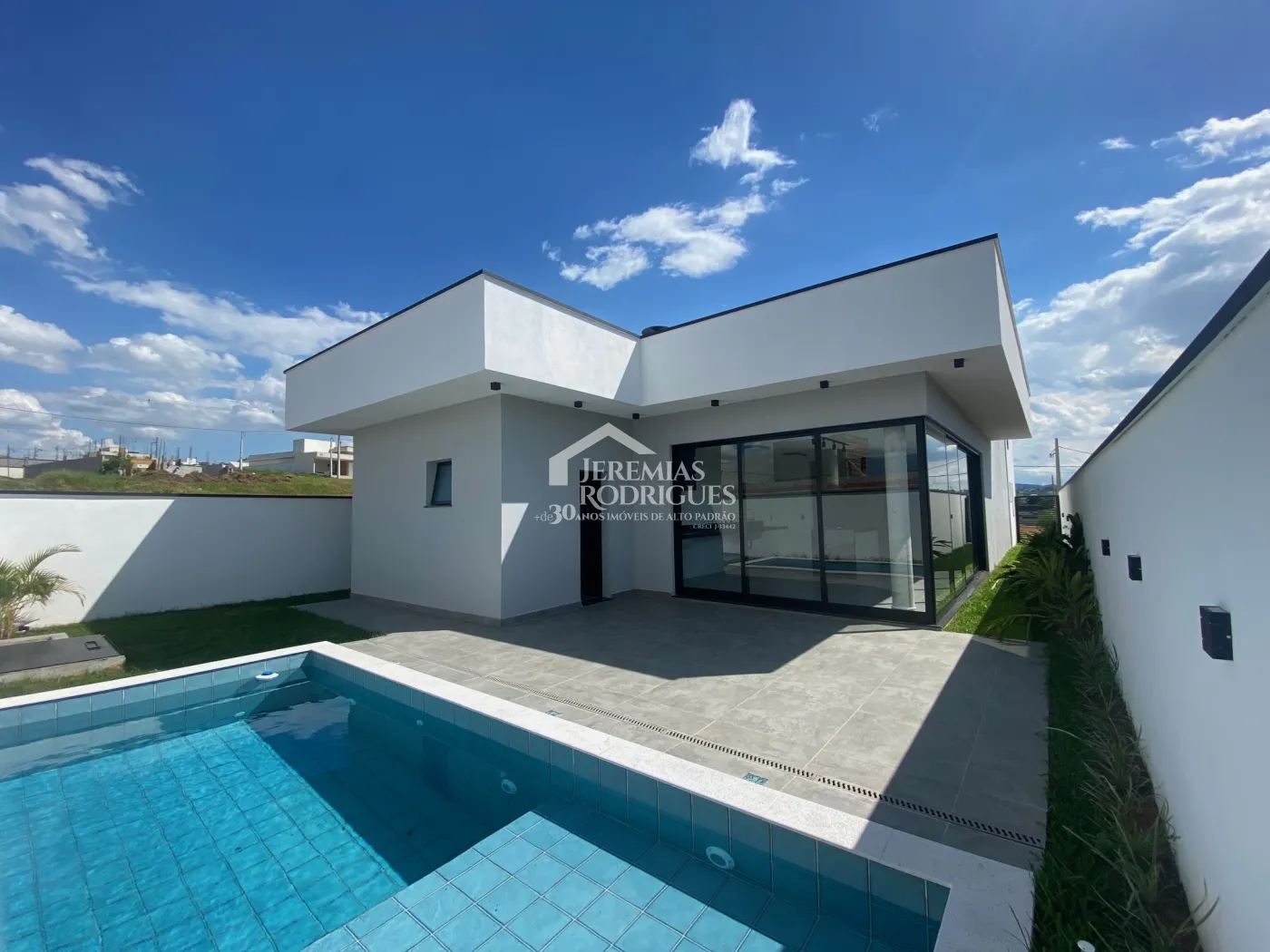 Casa de 360 m² à venda por R$ 1.180.000,00 - Taubaté/SP