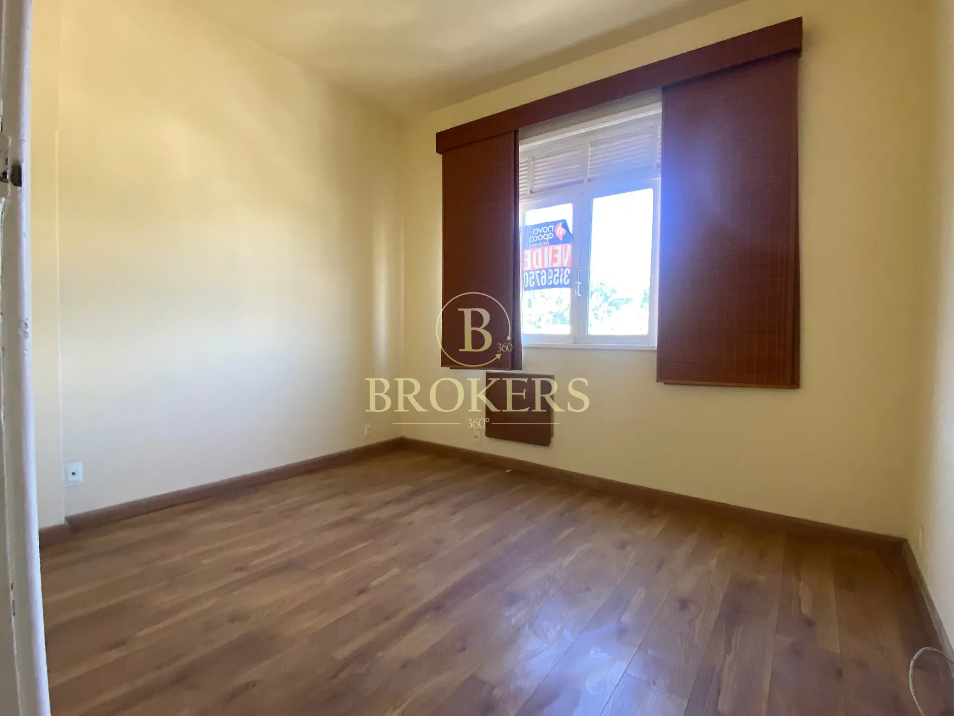 Apartamento autentico com sala ampla, 2 quartos e escritório à venda em Santa Teresa, localização c — foto 3