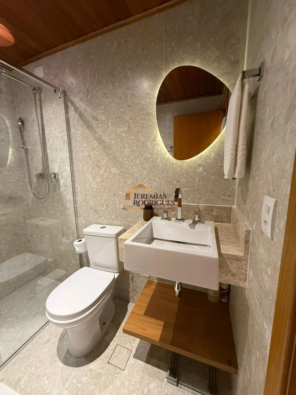 Apartamento à venda no Condomínio Cortina D'Ampezzo em Campos do Jordão/SP. — foto 15