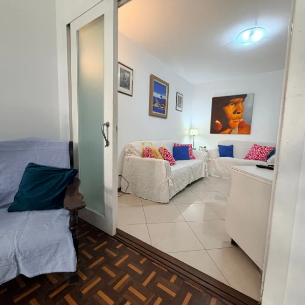 Imaculado apartamento de 4 quartos à venda com amplitude, luz natural e localização imbatível em Co — foto 14