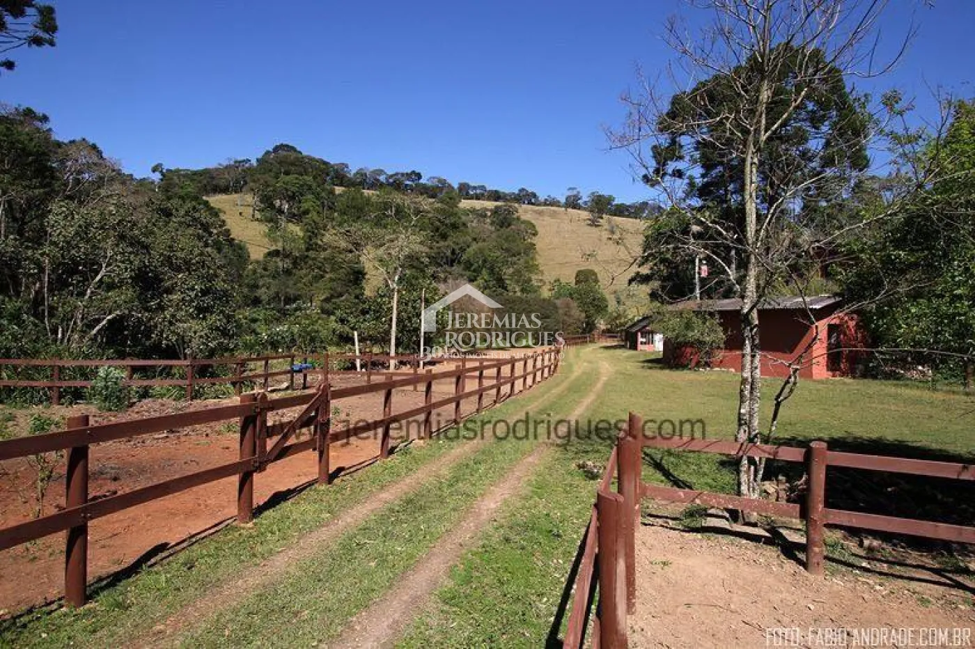 Haras com 86,4 hectares - Sapucaí-Mirim/MG