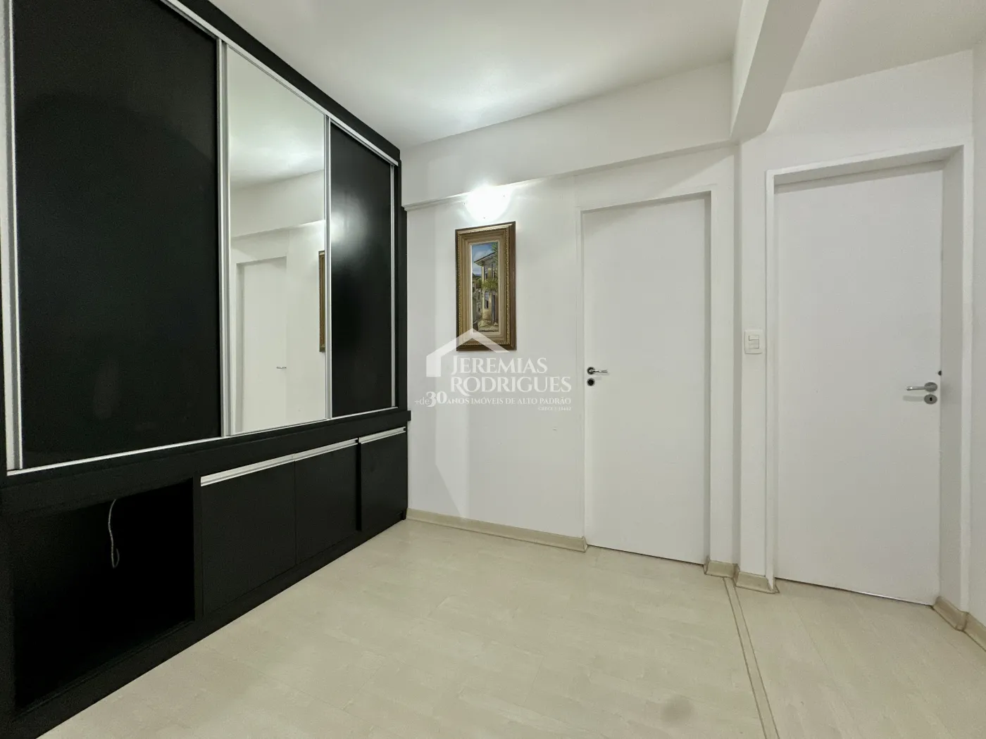 Apartamento com 3 dormitórios, 125 m² - Edifício Jabuticabeiras - Taubaté/SP.