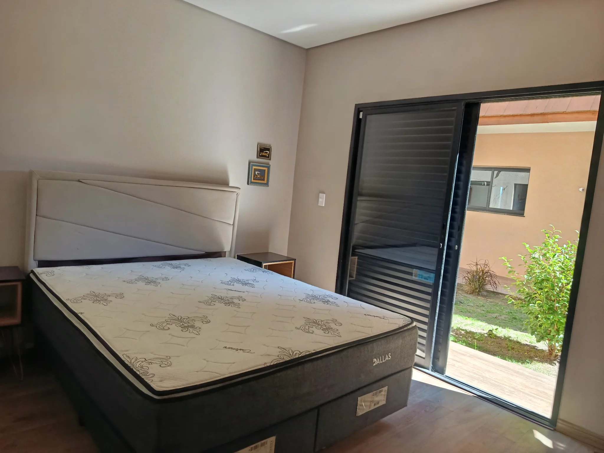 Casa com 8 suítes à venda no Condomínio Allemansratt em Campos do Jordão /SP.
