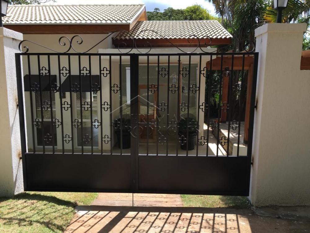 Casa espaçosa com 4 quartos, 320 m² - Condomínio Chácaras Cataguá - Taubaté/SP