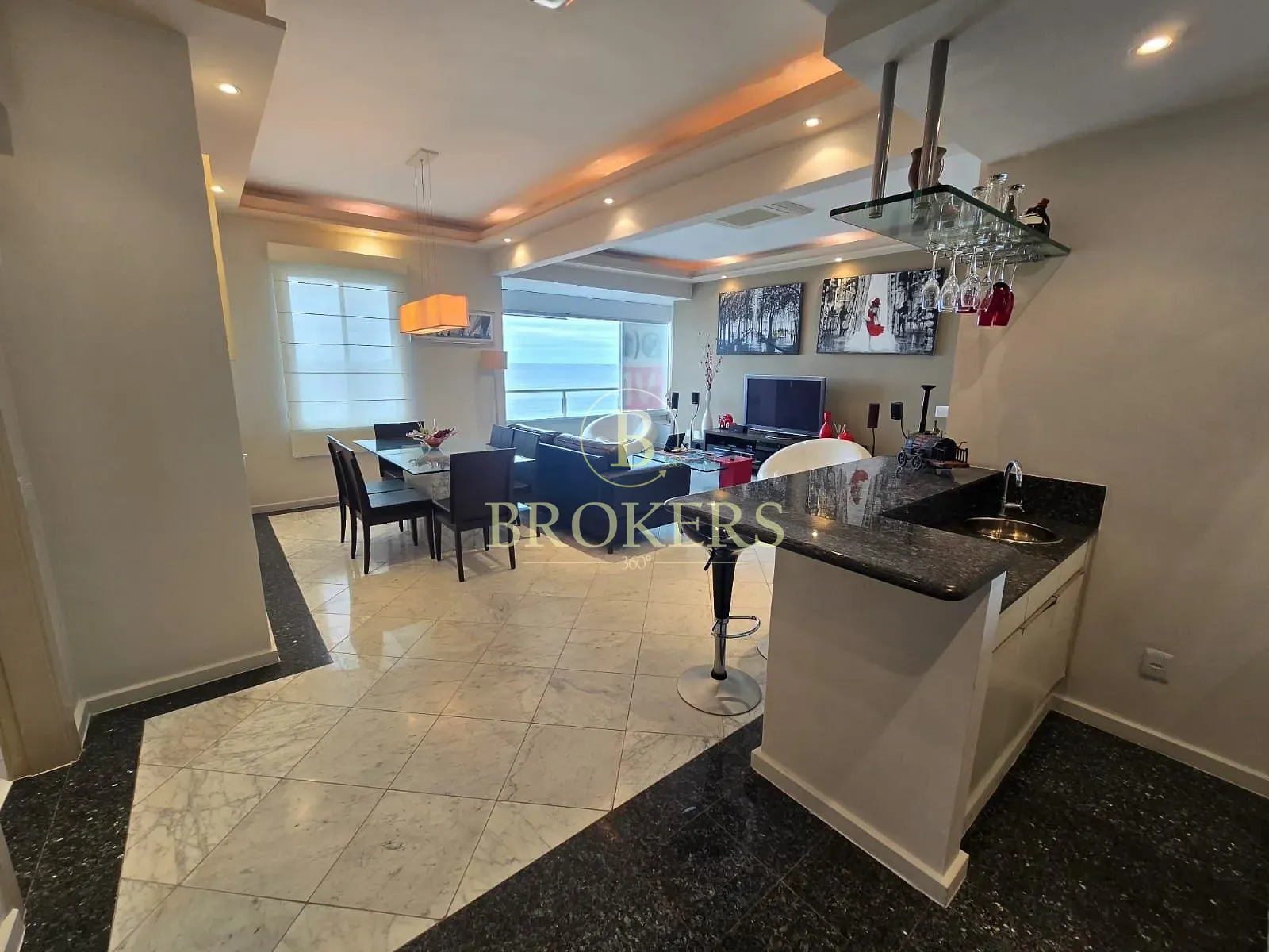 Cobertura / Penthouse à venda, Avenida Atlântica - Copacabana. Varanda, 3 quartos sendo 2 suítes. — foto 7