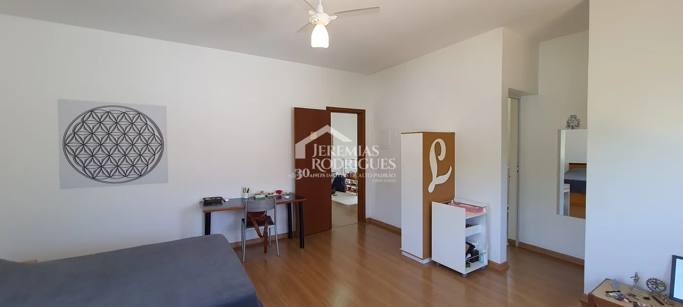 Casa com 3 suítes para venda no Condomínio Campos Do Conde II Versailles em Tremembé/SP