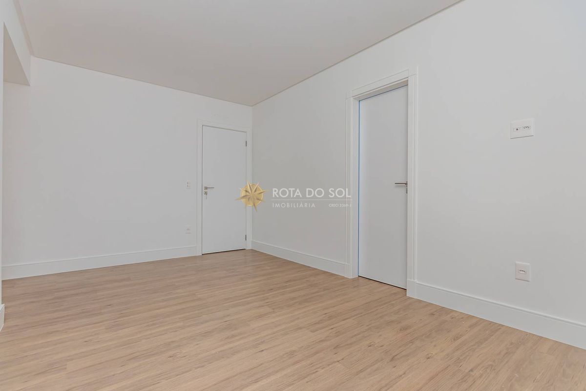 Fiori Del Mare Apartamento 3 Suítes e 2 Vagas em Meia Praia Itapema SC