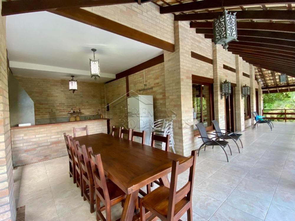 Casa à venda no Condomínio Domingas Dias em Ubatuba/SP.