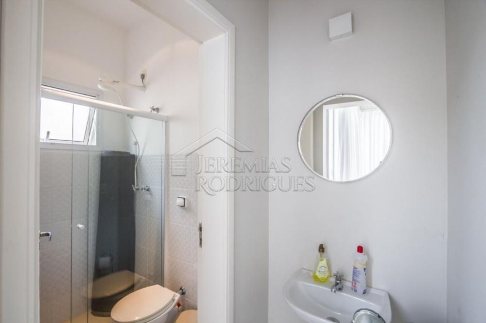 Casa à venda no Condomínio Colonial Village I em Pindamonhangaba/SP