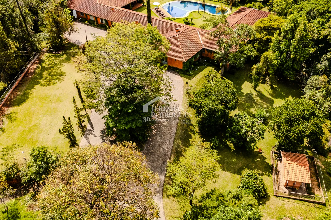 Casa à venda por R$ 6.200.000,00 - Cunha/SP