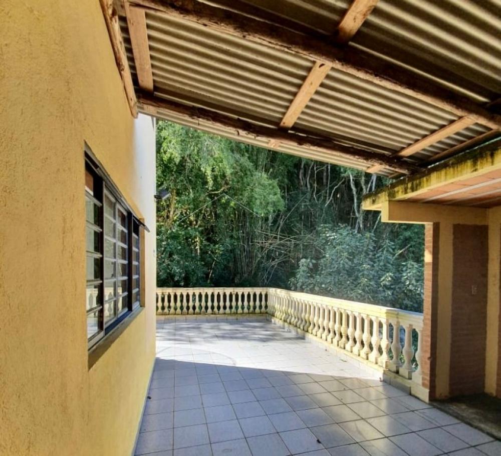 Casa à venda por R$ 880.000,00 - Santo Antônio do Pinhal/SP