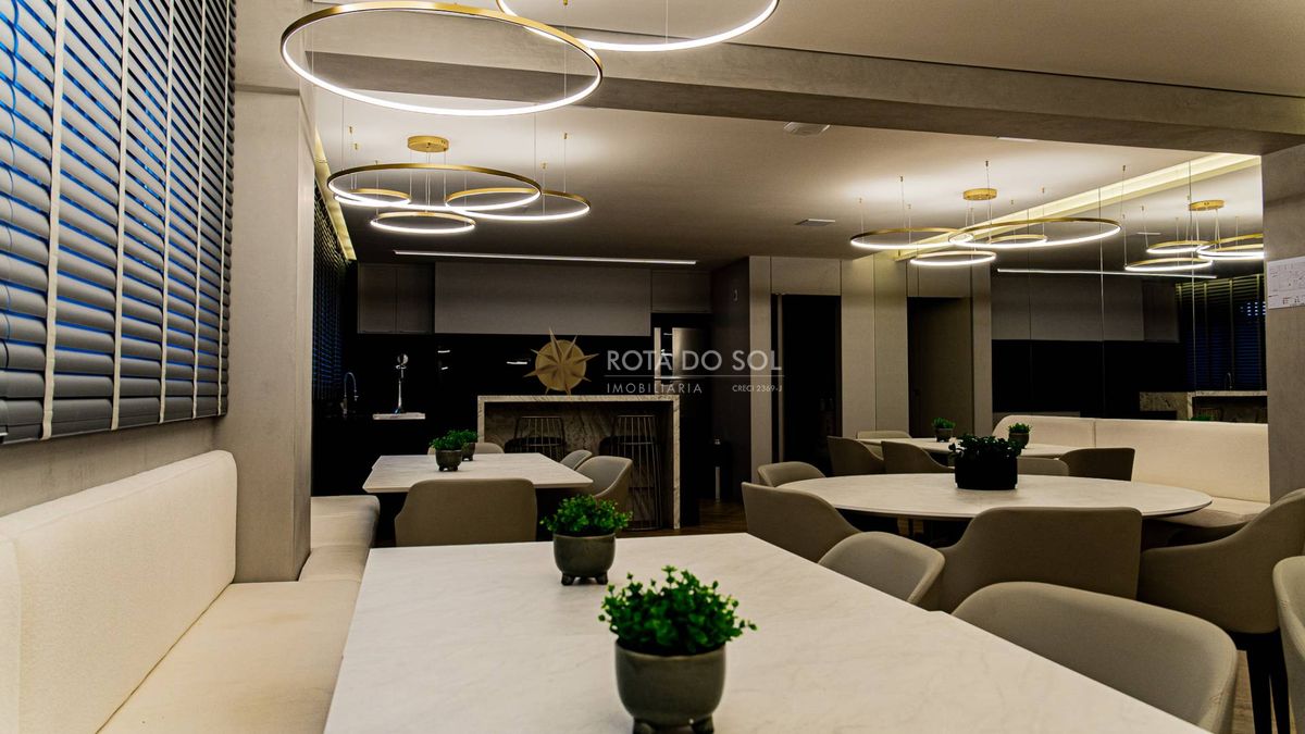 Doha Tower Apartamento Quadra Mar 4 Suítes em Meia Praia Itapema/SC