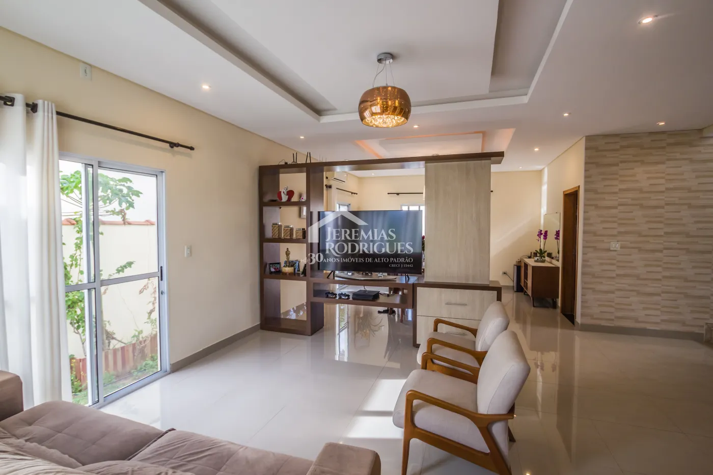 Casa com 4 dormitórios, 295 m² - Condomínio Reserva dos Lagos - Pindamonhangaba/SP