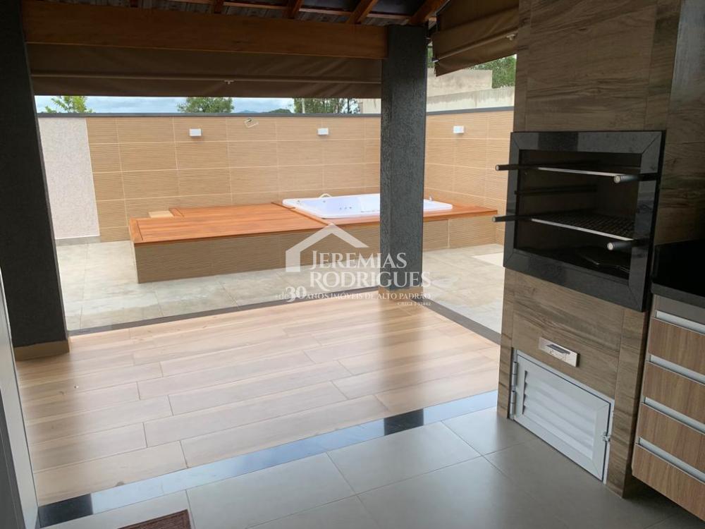 Casa à venda com 4 dormitórios no Condomínio Campos do Conde Taubaté em Taubaté/SP