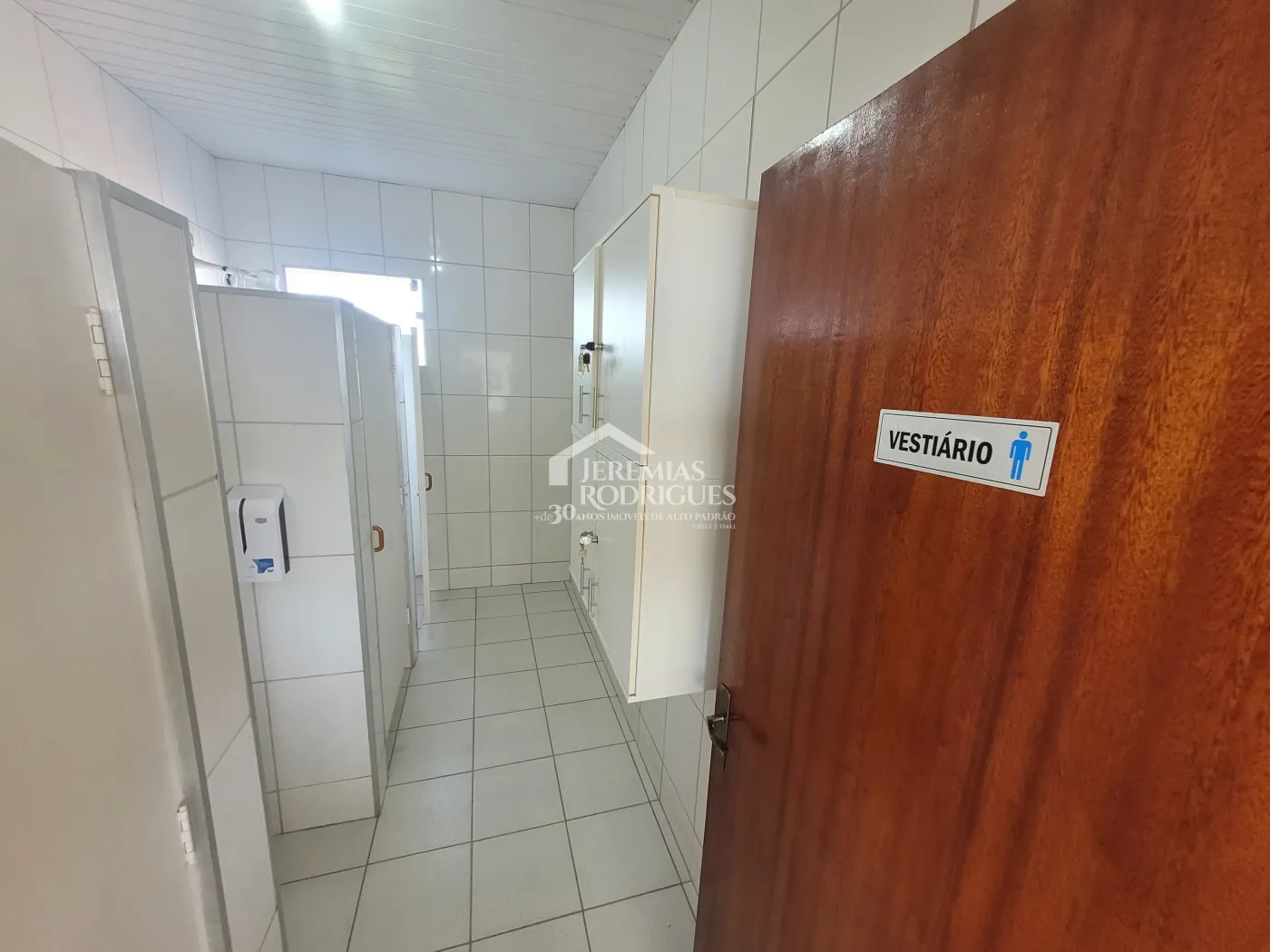 Cozinha industrial com 360 m² - Residencial Ouro Verde - Pindamonhangaba/SP.