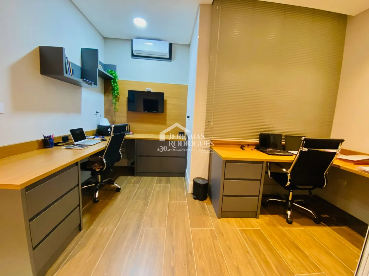 Casa com 368 m² - Condomínio Morada do Visconde - Tremembé/SP