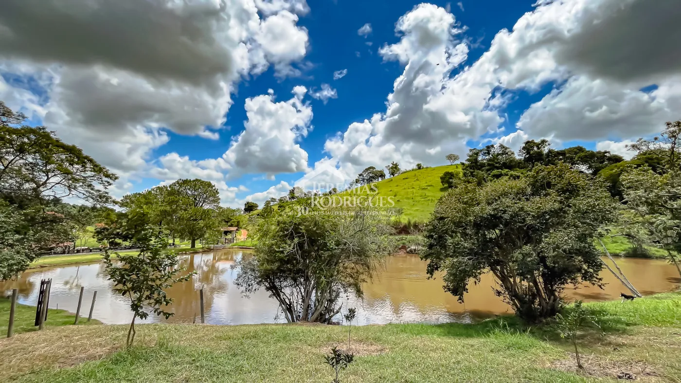 Fazenda com 2.808.000 m² - Caçapava/SP