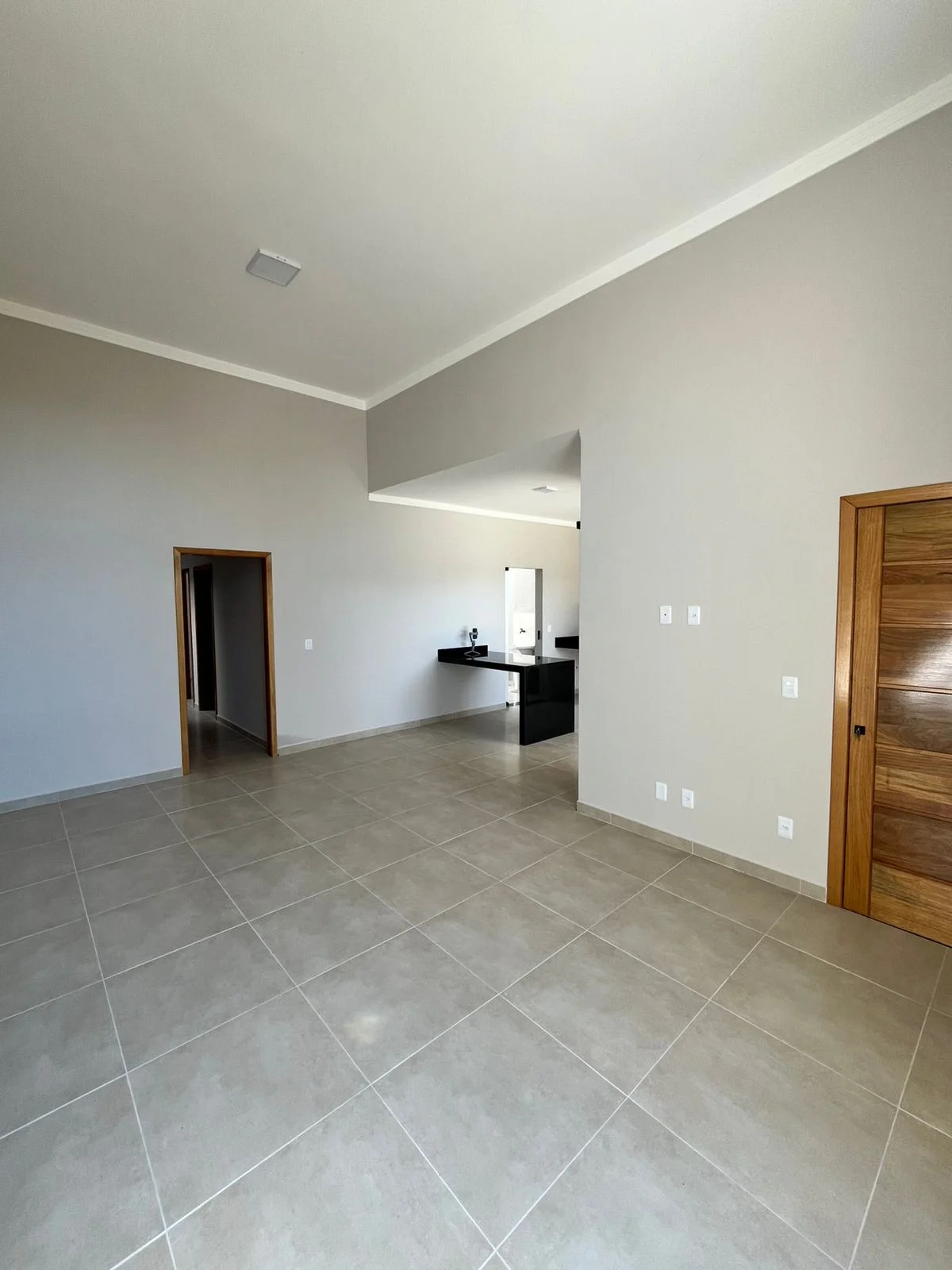 Casa à venda no Santa Clara – 3 quartos, suíte, área gourmet | Pindamonhangaba