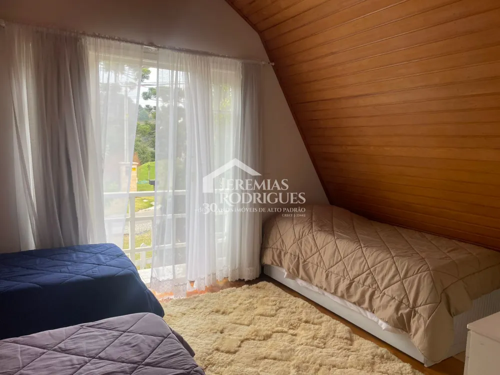 Casa com 6 dormitórios, 362 m² - Condomínio Iporanga, em Campos do Jordão/SP.