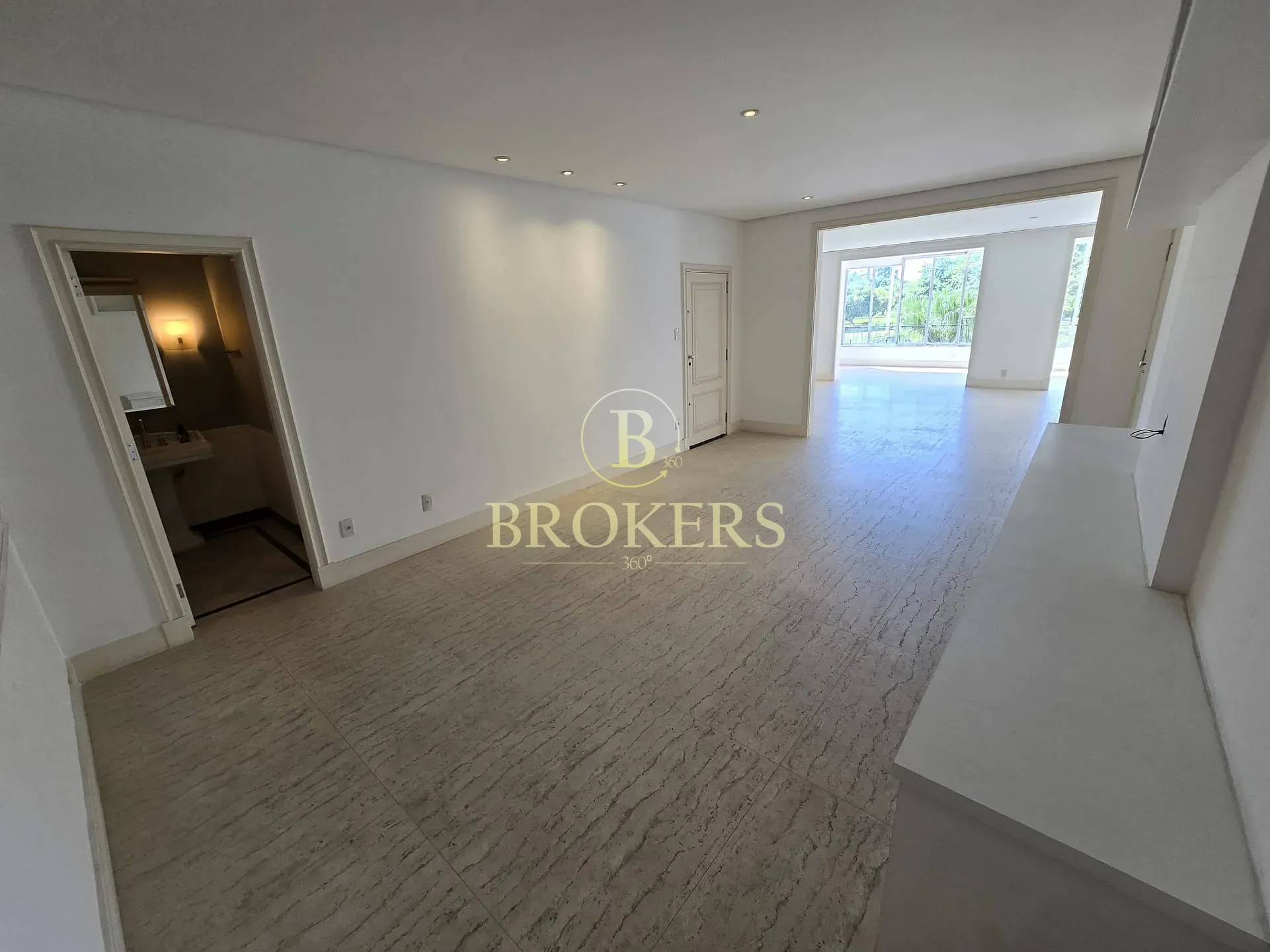 Apartamento garden à venda, Praia do Flamengo, varanda interna, salão em múltiplos ambientes, 3 qua
