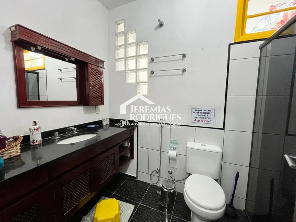 Chácara à venda com 2.000 m² no Condomínio Chácaras Cataguá, em Taubaté/SP.