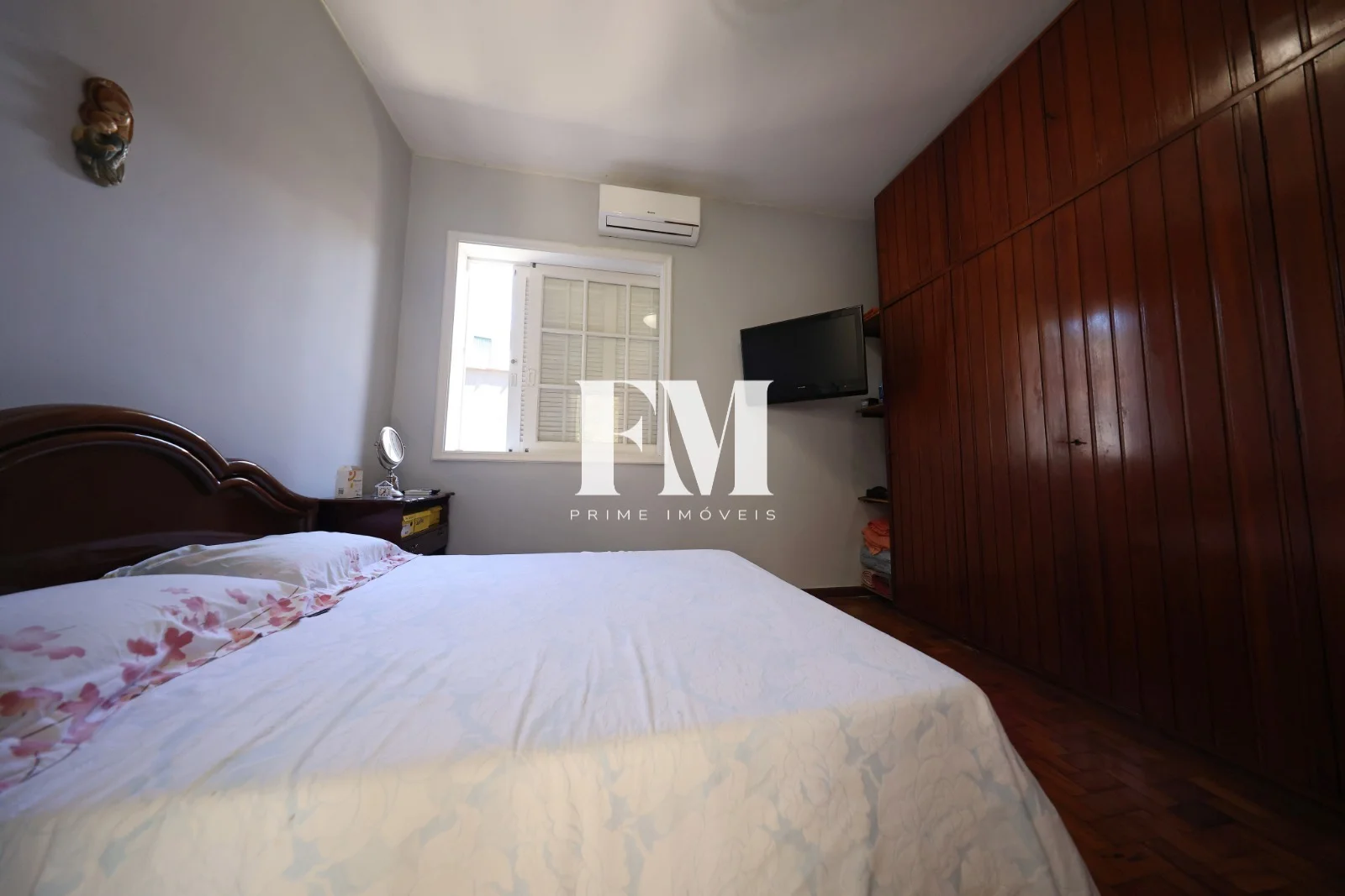 Santa Teresa | 6 Quartos (3 Suítes) | 1.100m² de Terreno com Piscina e Vista para a Natureza - foto 30
