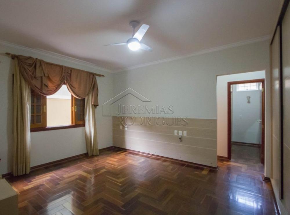 Casa à venda por R$ 1.100.000,00 - Tremembé/SP