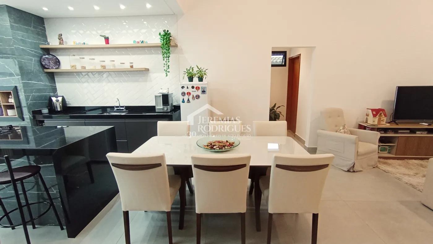 Casa à venda com 3 suítes no Condomínio Terrazzo Di Itália em Taubaté/SP.