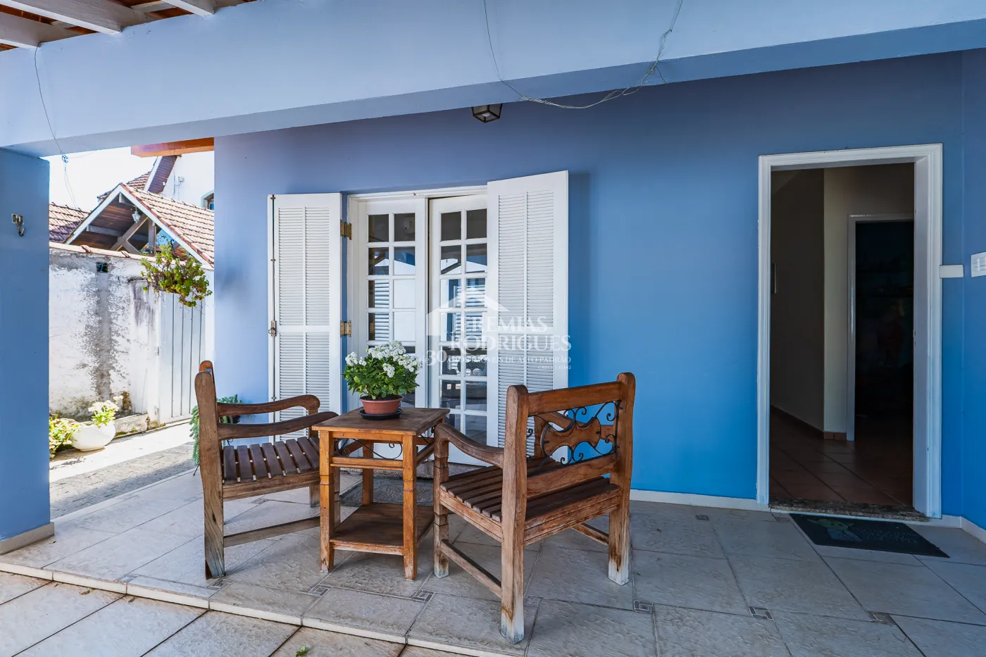 Casa com 3 dormitórios, 396 m² - Condomínio Village Paineiras - Pindamonhangaba/SP.