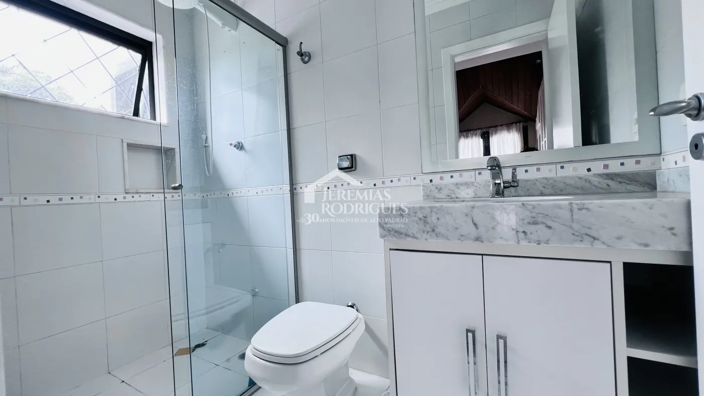 Casa com 8 dormitórios, 900 m² - Condomínio Portal da Serra - Taubaté/SP