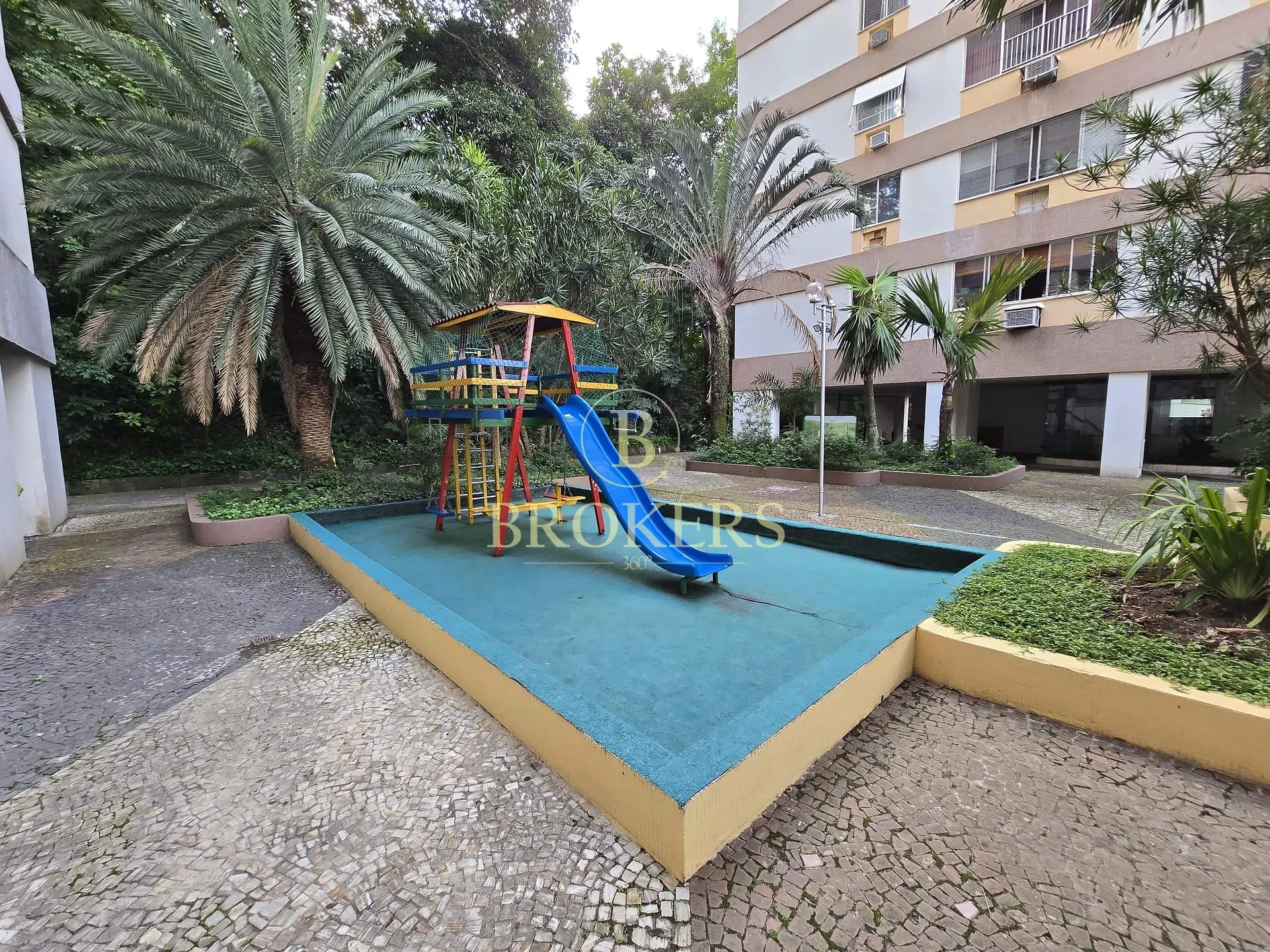 Apartamento à venda Rua Santa Clara - Copacabana. 3 quartos, 2 banheiro sociais, 2 vagas - 90 m² - — foto 29