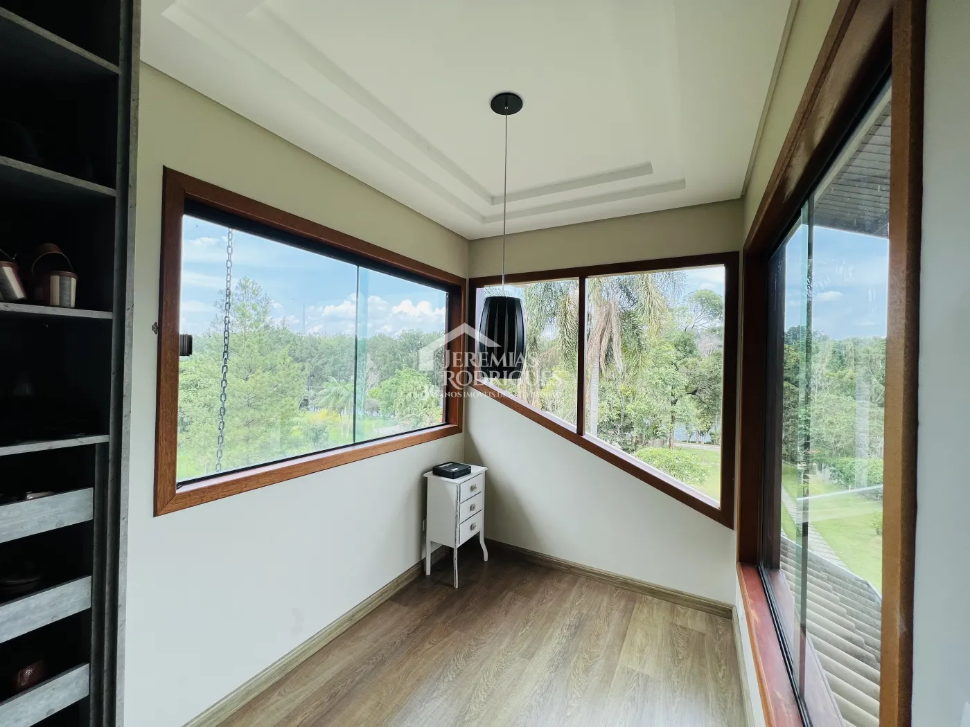 Casa com 3 dormitórios, 281 m² - Condomínio Chácaras Cataguá - Taubaté/SP