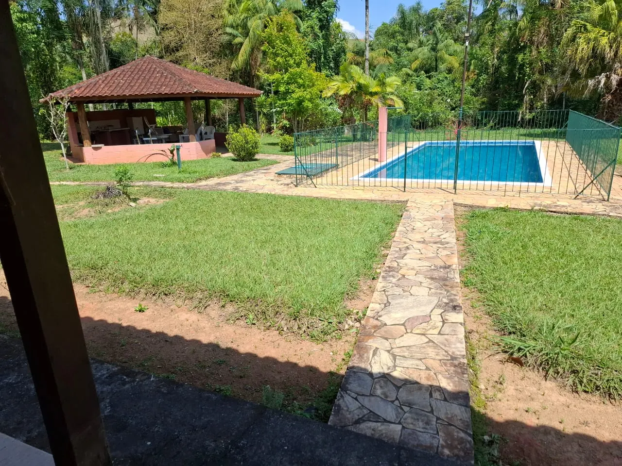 Fazenda à venda com 60 alqueires em Lorena/SP. 