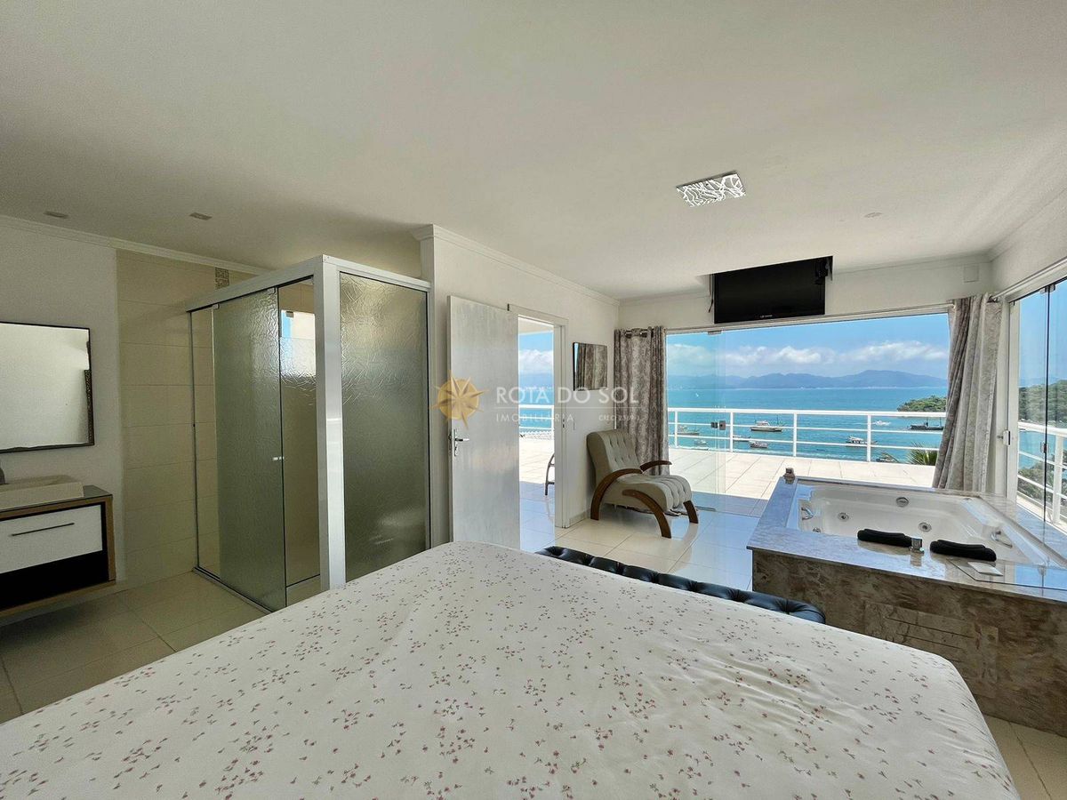 Casa Vista Mar com Piscina Privativa 4 Dormitórios e 4 Vagas em Araça Porto Belo SC — foto 5