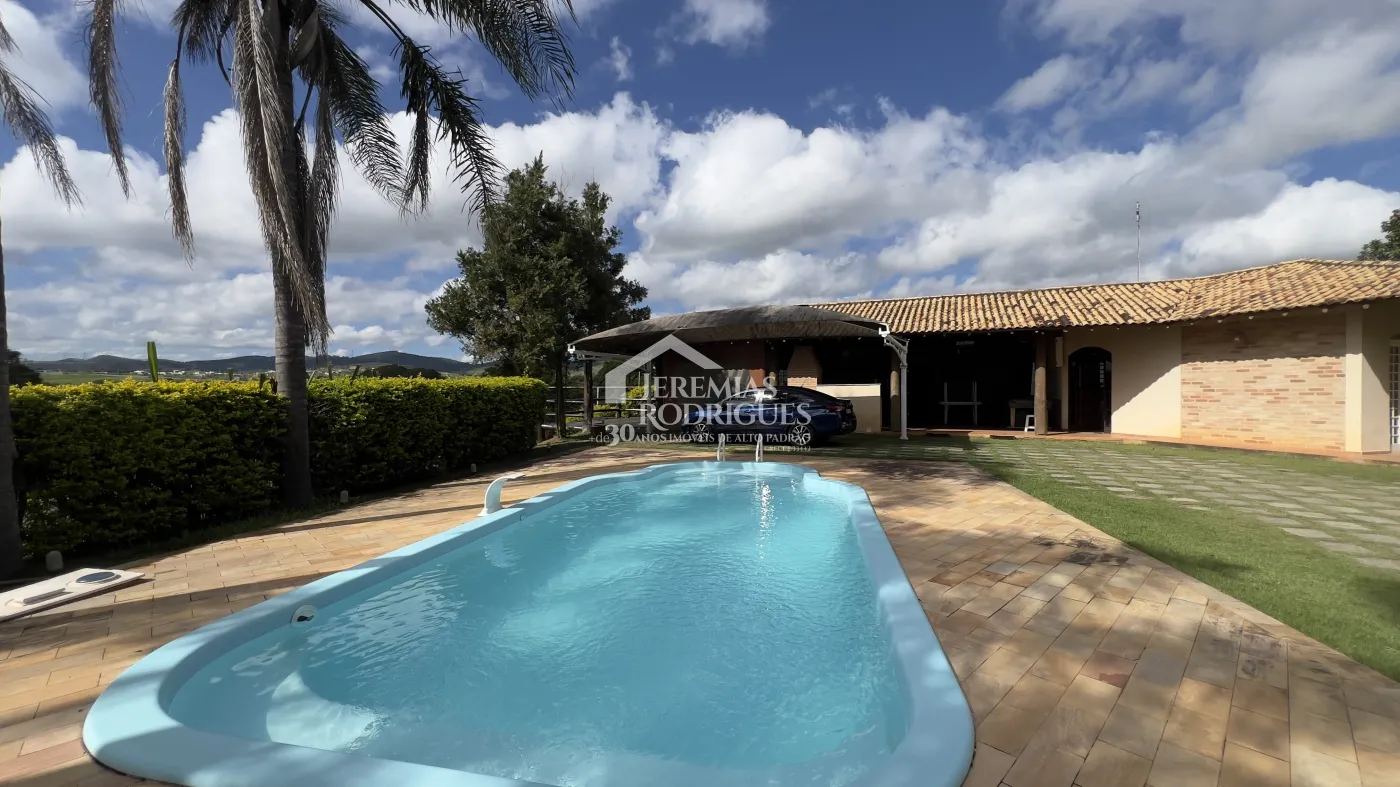 Casa com 2 dormitórios, 263 m² - Condomínio Chácaras Cataguá - Taubaté/SP