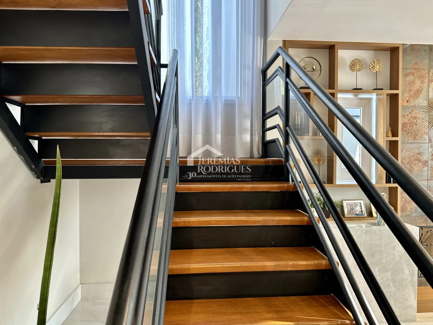 Casa com 3 suítes, 329 m² - Condomínio Ouro Ville - Taubaté/SP.