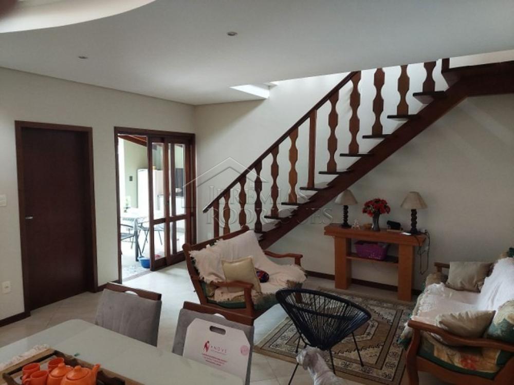 Casa à venda por R$ 800.000,00 - Taubaté/SP