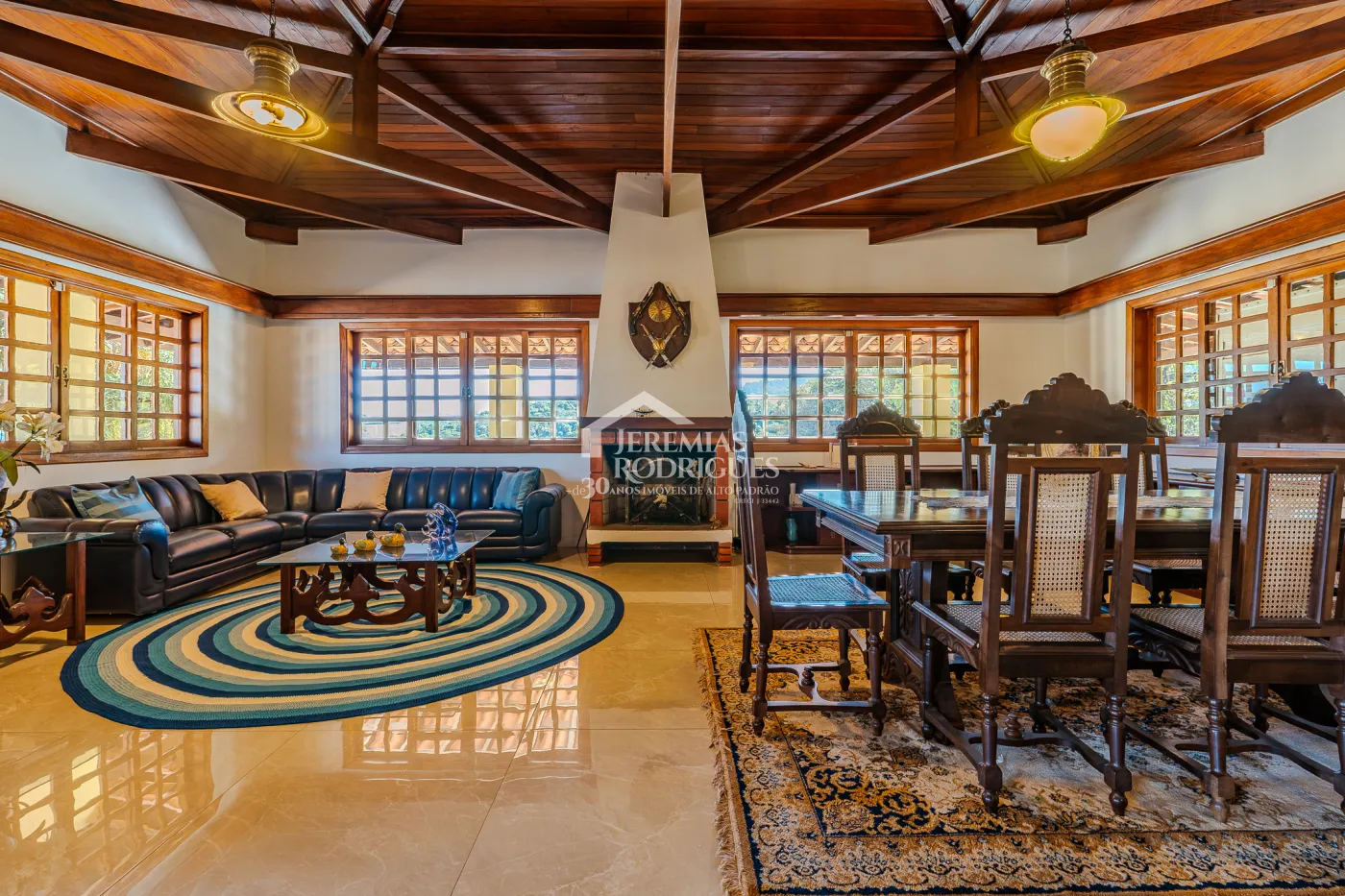 Fazenda à venda com 183.000 m² em Campinas/SP.