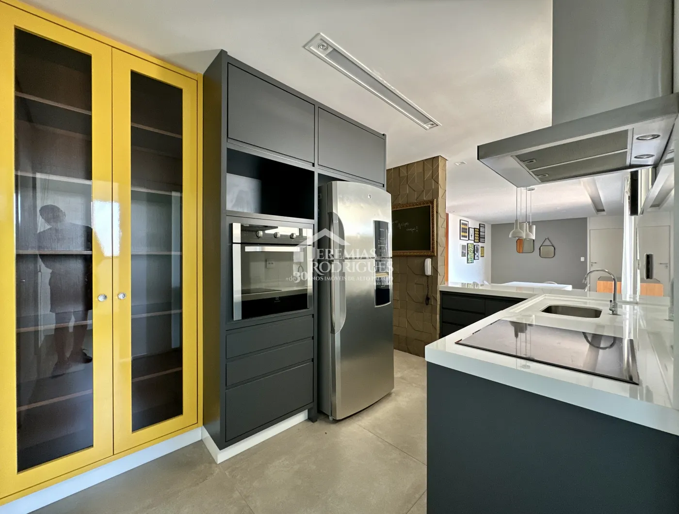 Apartamento com 3 dormitórios, 110 m² - Edifício Placere - Taubaté/SP