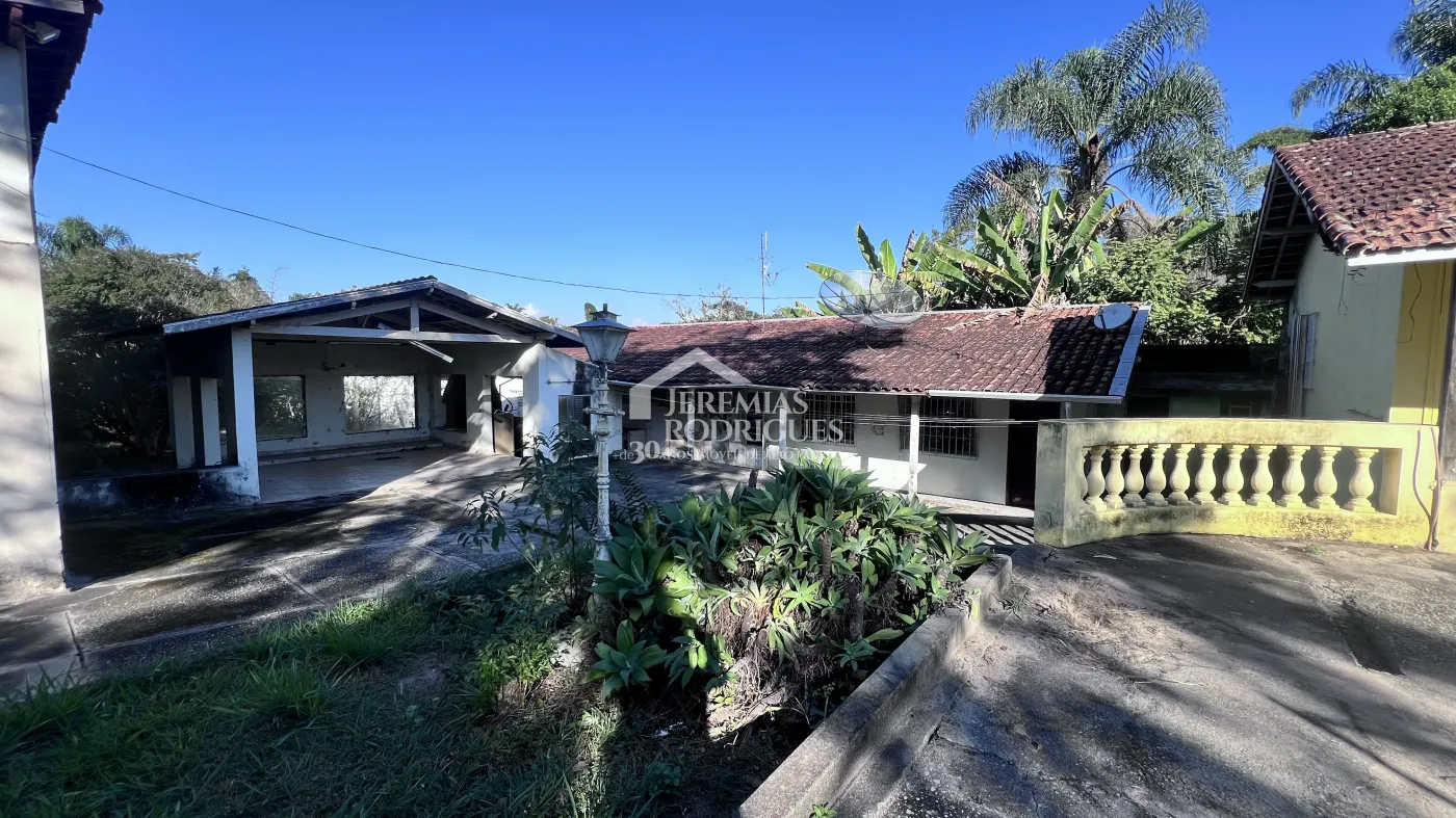 Chácara com 12 dormitórios, 900 m² - Guedes - Tremembé/SP