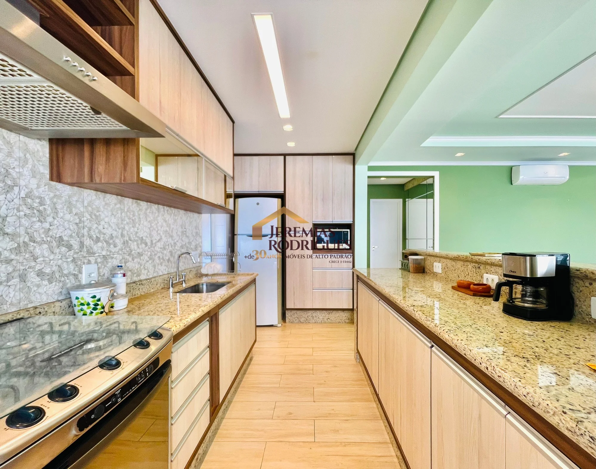 Apartamento para locação e venda Porteira fechada no Edifício Vert Residence em Taubaté/SP.
