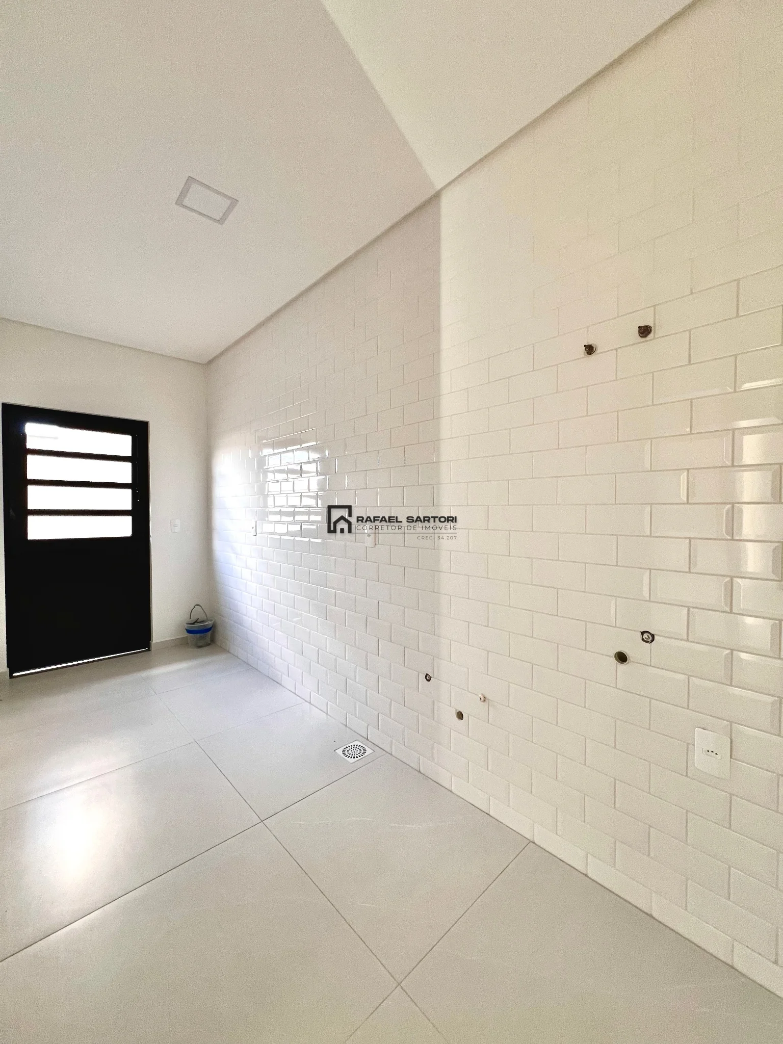 CASA NOVA BAIRRO ESTRADA NOVA