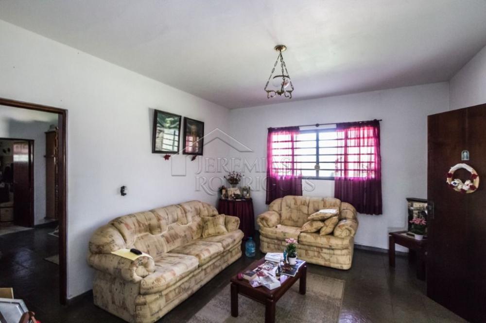 Sítio com 3 quartos, 59.895 m² no bairro Mandú em Pindamonhangaba/SP.
