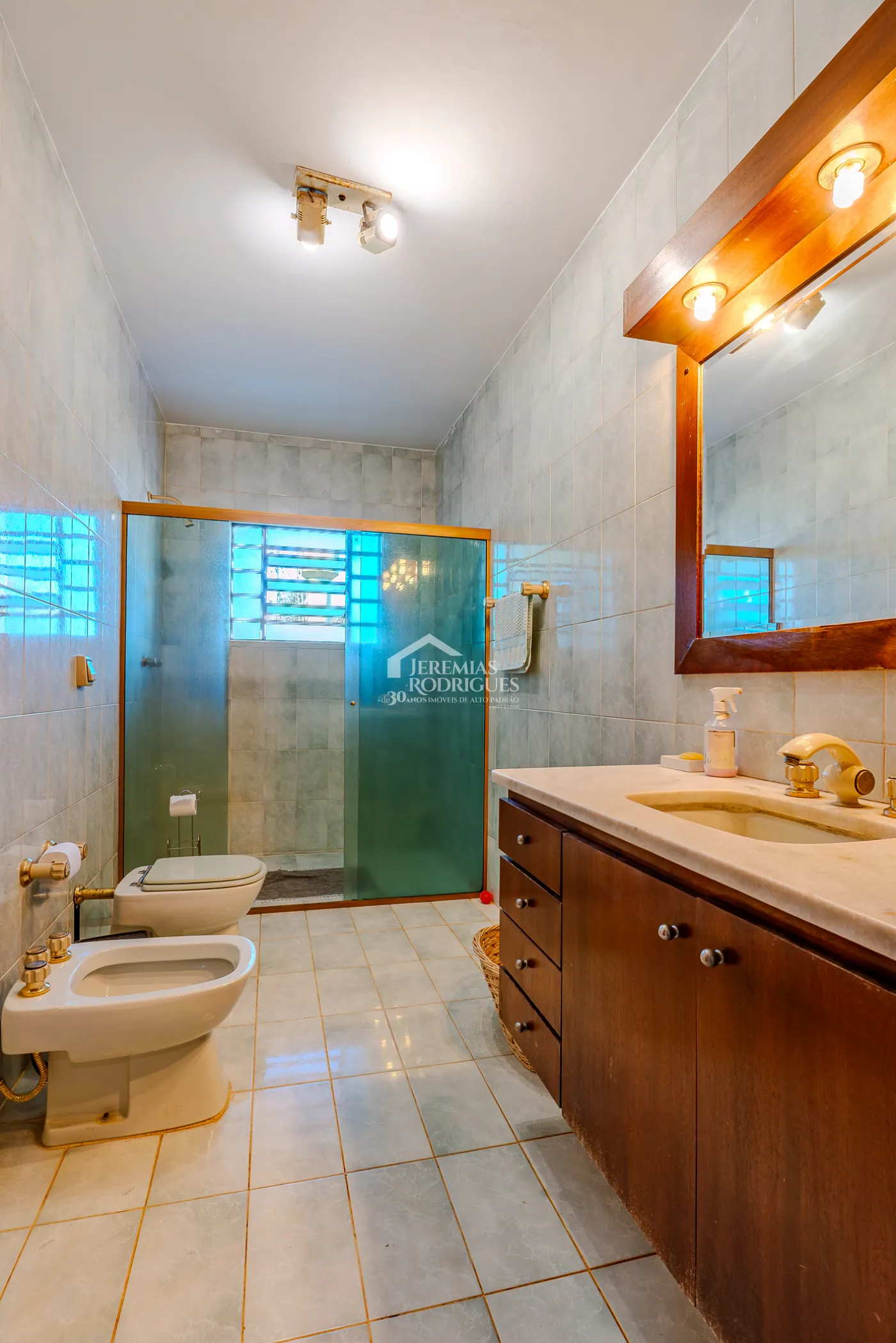 Fazenda à venda com 183.000 m² em Campinas/SP.