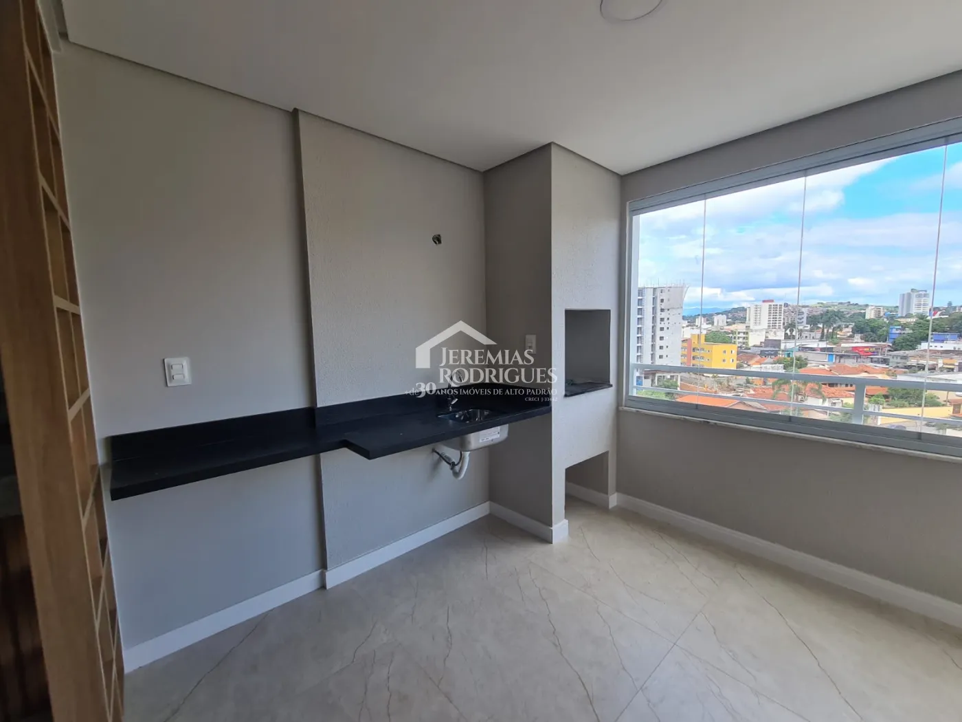 Apartamento com 3 suítes, 130 m² - Edifício Jardins Residence - Taubaté/SP.