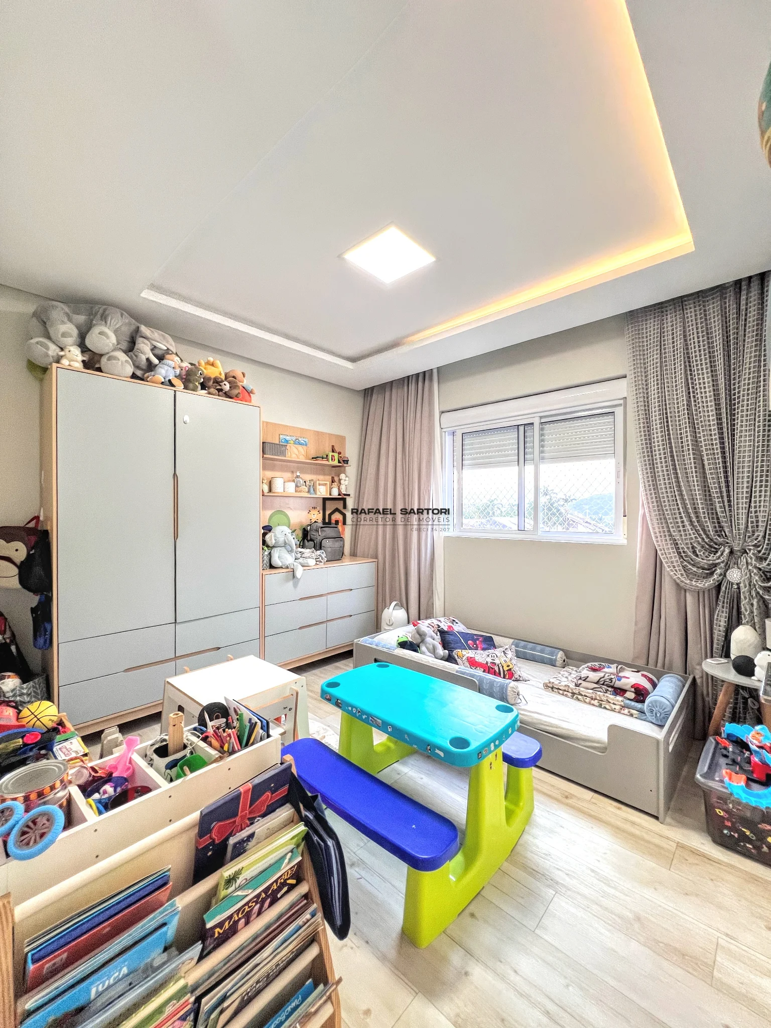 APARTAMENTO NO CENTRO COM 03 SUÍTES — foto 11